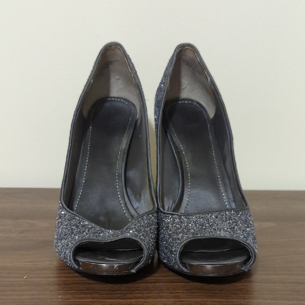 Nine West 2010 Classic Women's Glitter Peep-Toe Heels in Charcoal